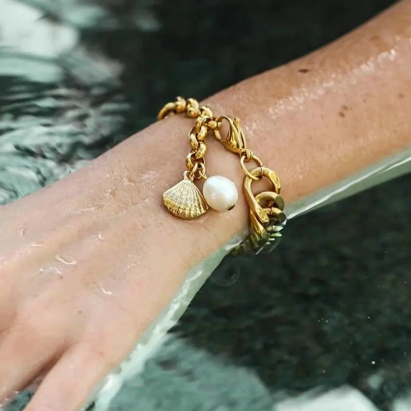 Punk 10 MM 18k Real Gold Plated Stainless Steel Cuban Chain Bracelet Baroque Pearl Charm Miami Cuban Link Chain Hip Hop Bracelet
Punk 10 MM 18k Real Gold Plated Stainless Steel Cuban Chain Bracelet Baroque Pearl Charm Miami Cuban Link Chain Hip Hop Bracelet
