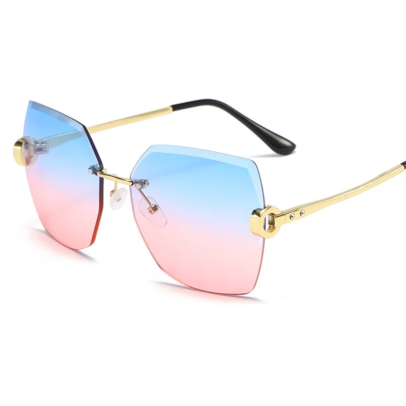 Summer Style Sunglasses Luxury Brand Sunglasses Women Fashion Black Sun Glasses Vintage Lady Retro Female Famous UV400, Multi colors
Summer Style Sunglasses Luxury Brand Sunglasses Women Fashion Black Sun Glasses Vintage Lady Retro Female Famous UV400, Multi colors