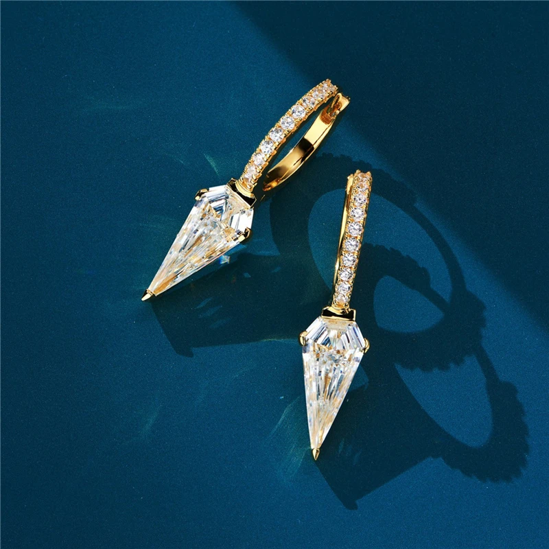 Aimgal Punk style earrings S925 silver gold plated studs simple retro lmitate diamond earrings
Aimgal Punk style earrings S925 silver gold plated studs simple retro lmitate diamond earrings