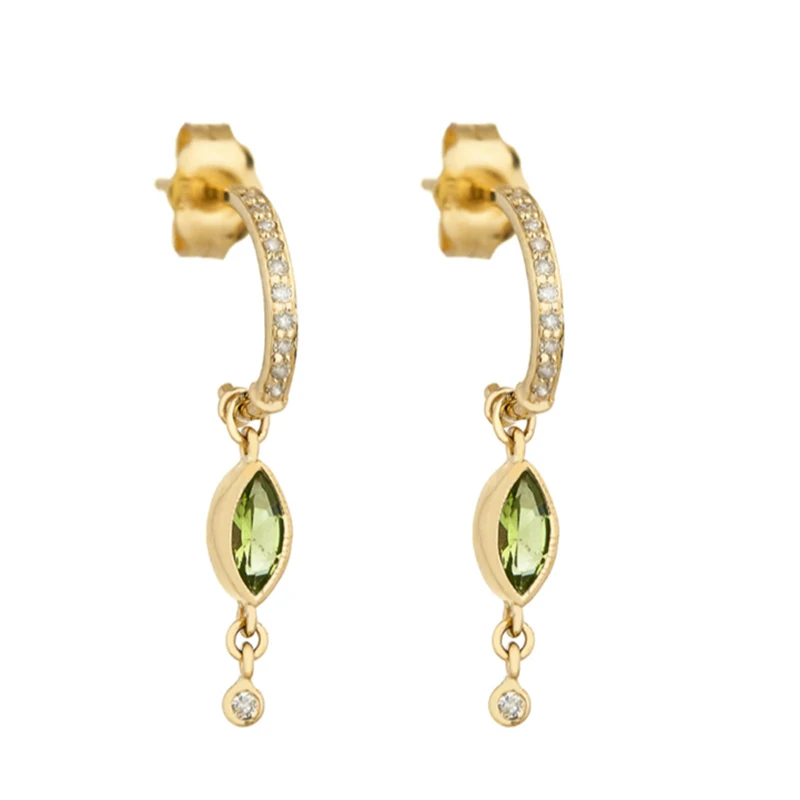 S925 Sterling Silver European and American Fashion New Hanging Zircon Gold-plated Pendant Earrings 
S925 Sterling Silver European and American Fashion New Hanging Zircon Gold-plated Pendant Earrings