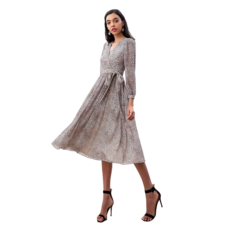 D265 Dresses 2021 trending fall women clothing deep V-neck Leopard chiffon one piece maxi dress casual dresses for women
D265 Dresses 2021 trending fall women clothing deep V-neck Leopard chiffon one piece maxi dress casual dresses for women