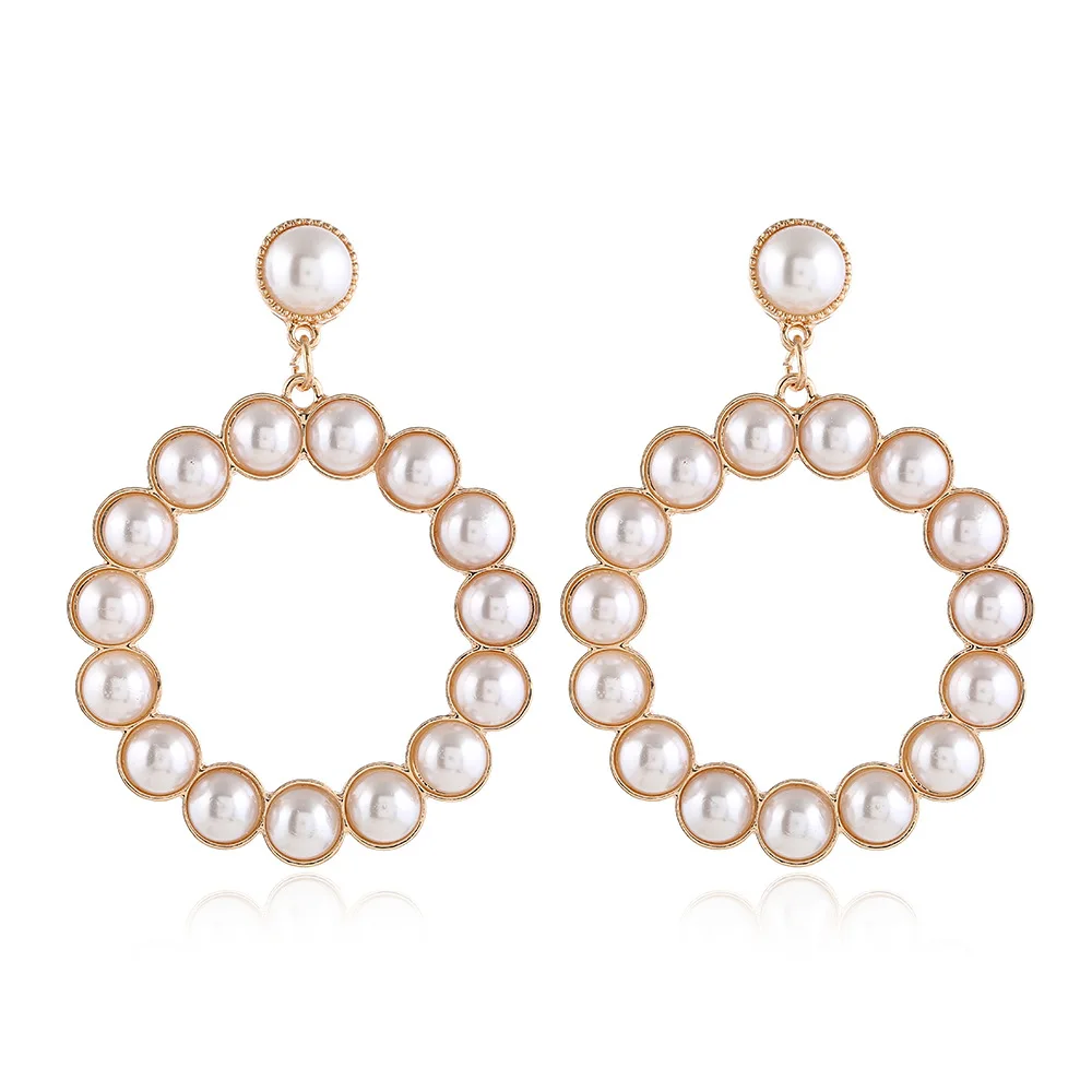 Korean Style Fashionable Paved Round Natural Pearl Drop Earrings Full Pearl Big Hollow Geometric Circle Pendant Earrings
Korean Style Fashionable Paved Round Natural Pearl Drop Earrings Full Pearl Big Hollow Geometric Circle Pendant Earrings