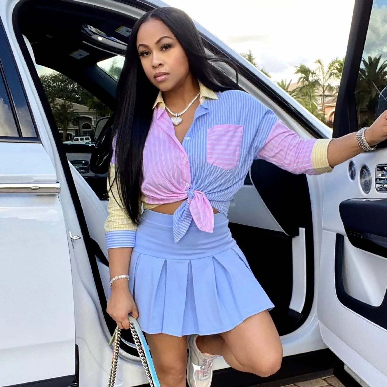 2021 Fall Casual Dress Contrast Color Patchwork Lady Shirt and Skirt Set for Women Crop Top and Mini Skirts Two Piece Set Outfit, Light blue
2021 Fall Casual Dress Contrast Color Patchwork Lady Shirt and Skirt Set for Women Crop Top and Mini Skirts Two Piece Set Outfit, Light blue