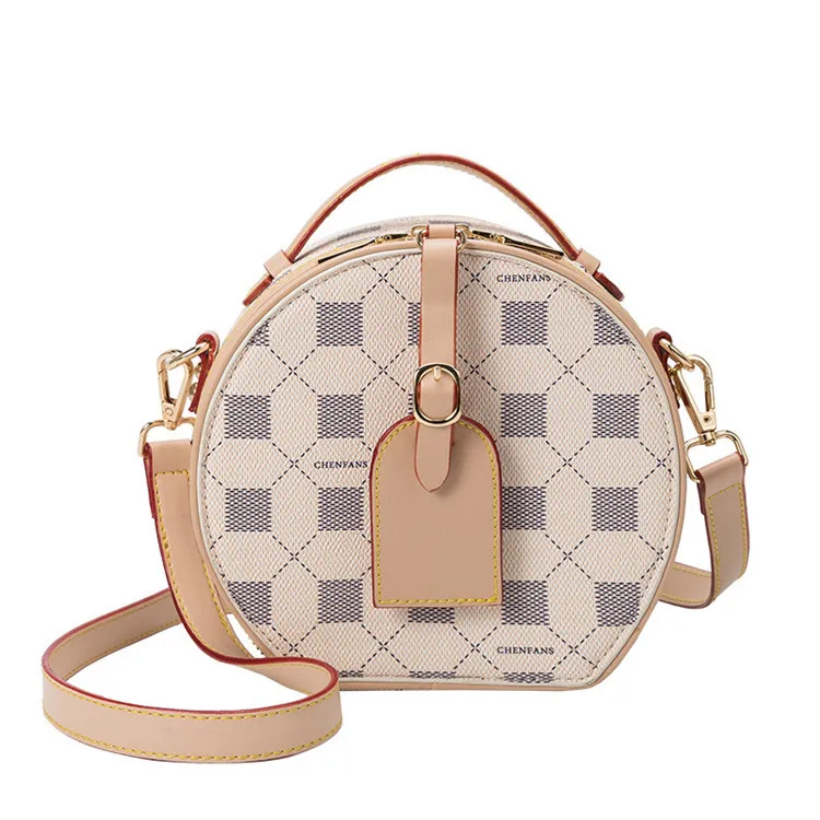 Top sale designer large capacity round cake bag personality checkerboard design custom crossbody bag, Picture shows
Top sale designer large capacity round cake bag personality checkerboard design custom crossbody bag, Picture shows