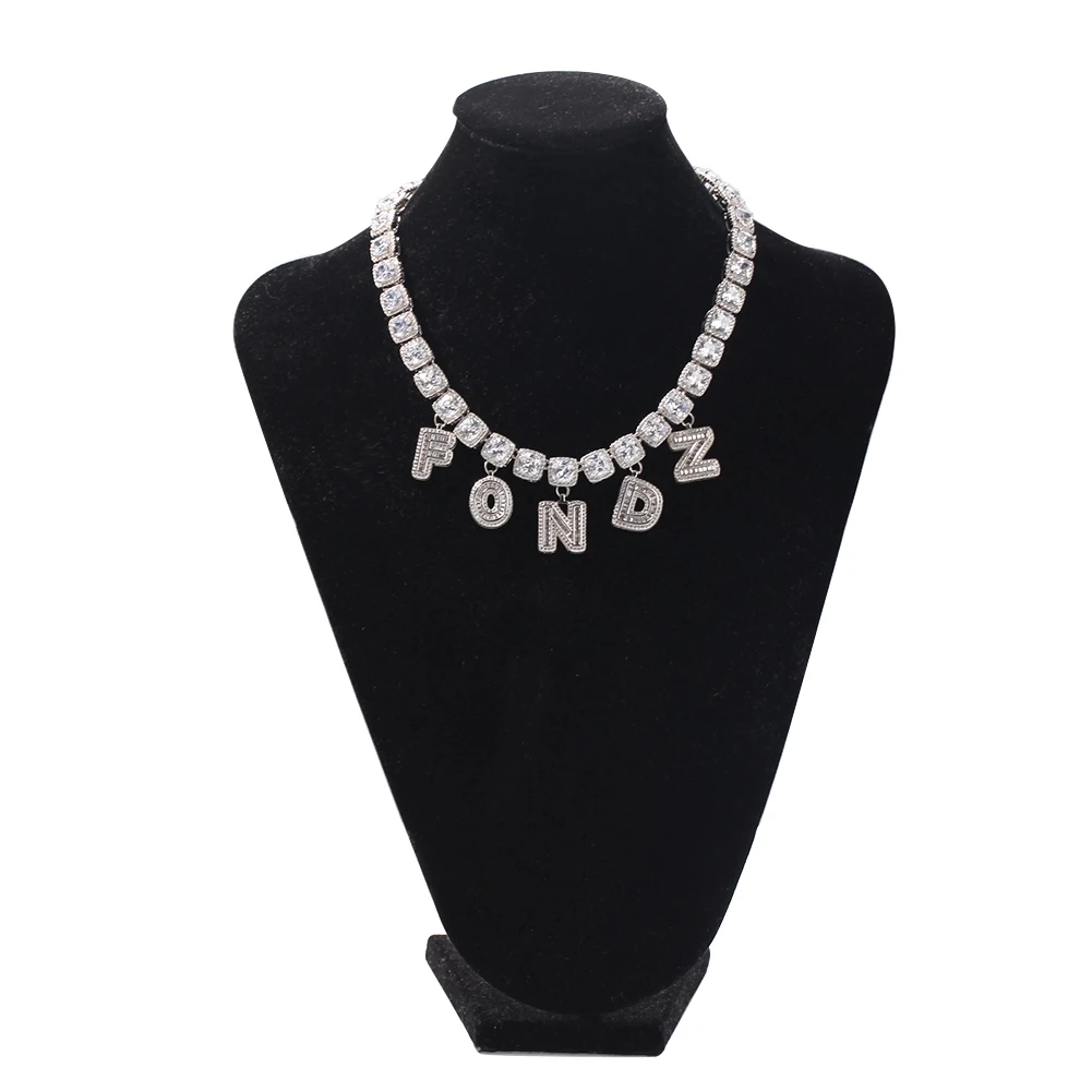 2020 ins hot selling iced out custom Baguette letter necklace bracelet custom Personalized Chain Initial name plate necklace
2020 ins hot selling iced out custom Baguette letter necklace bracelet custom Personalized Chain Initial name plate necklace