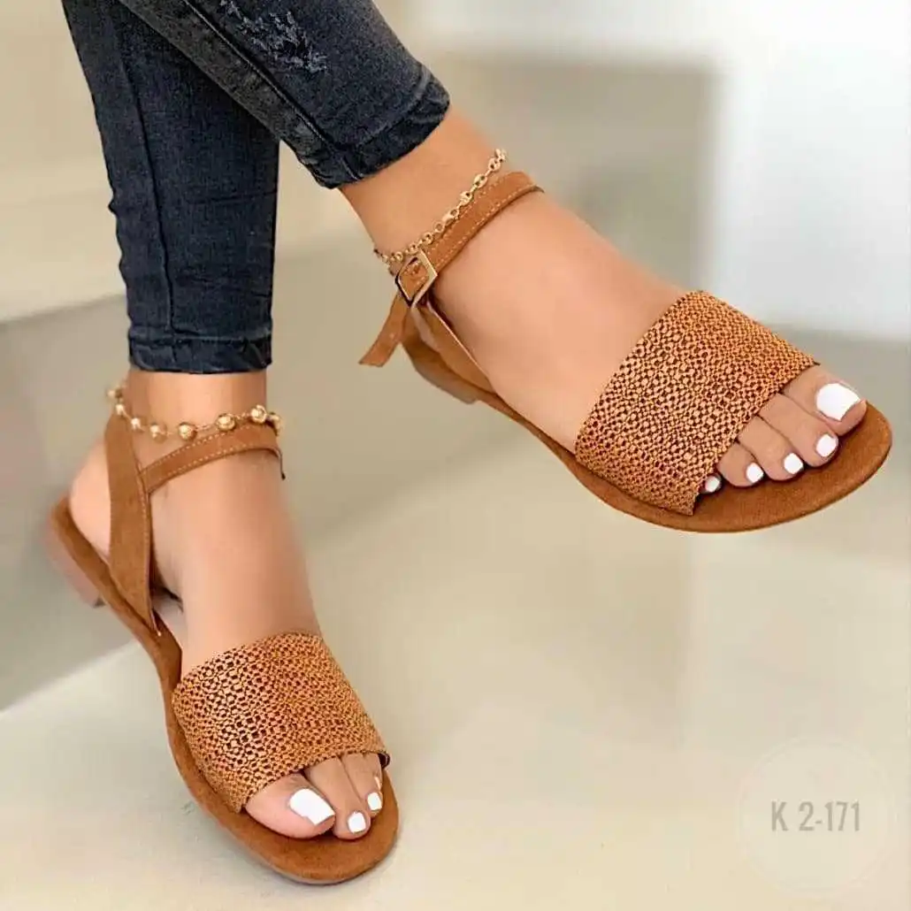 Factory Sale Street Fashion Summer Ladies Sandals Solid Color Open Toe Hollow Ankle Strap Women Flat Sandals
Factory Sale Street Fashion Summer Ladies Sandals Solid Color Open Toe Hollow Ankle Strap Women Flat Sandals