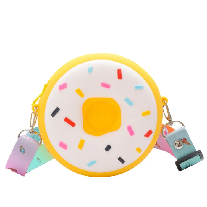 2021 New Style Girls Cute Donuts Shaped Messenger Bag Wholesale Mini Fashion Silicone Kids Coin Purse Round Bag
2021 New Style Girls Cute Donuts Shaped Messenger Bag Wholesale Mini Fashion Silicone Kids Coin Purse Round Bag