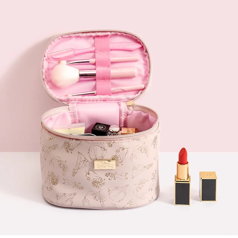 New Pvc Durable Toiletry Bag Ladies Disney Cartoon Logo Makeup Box Fashion Travel Organizer Cosmetic Makeup Bag
New Pvc Durable Toiletry Bag Ladies Disney Cartoon Logo Makeup Box Fashion Travel Organizer Cosmetic Makeup Bag