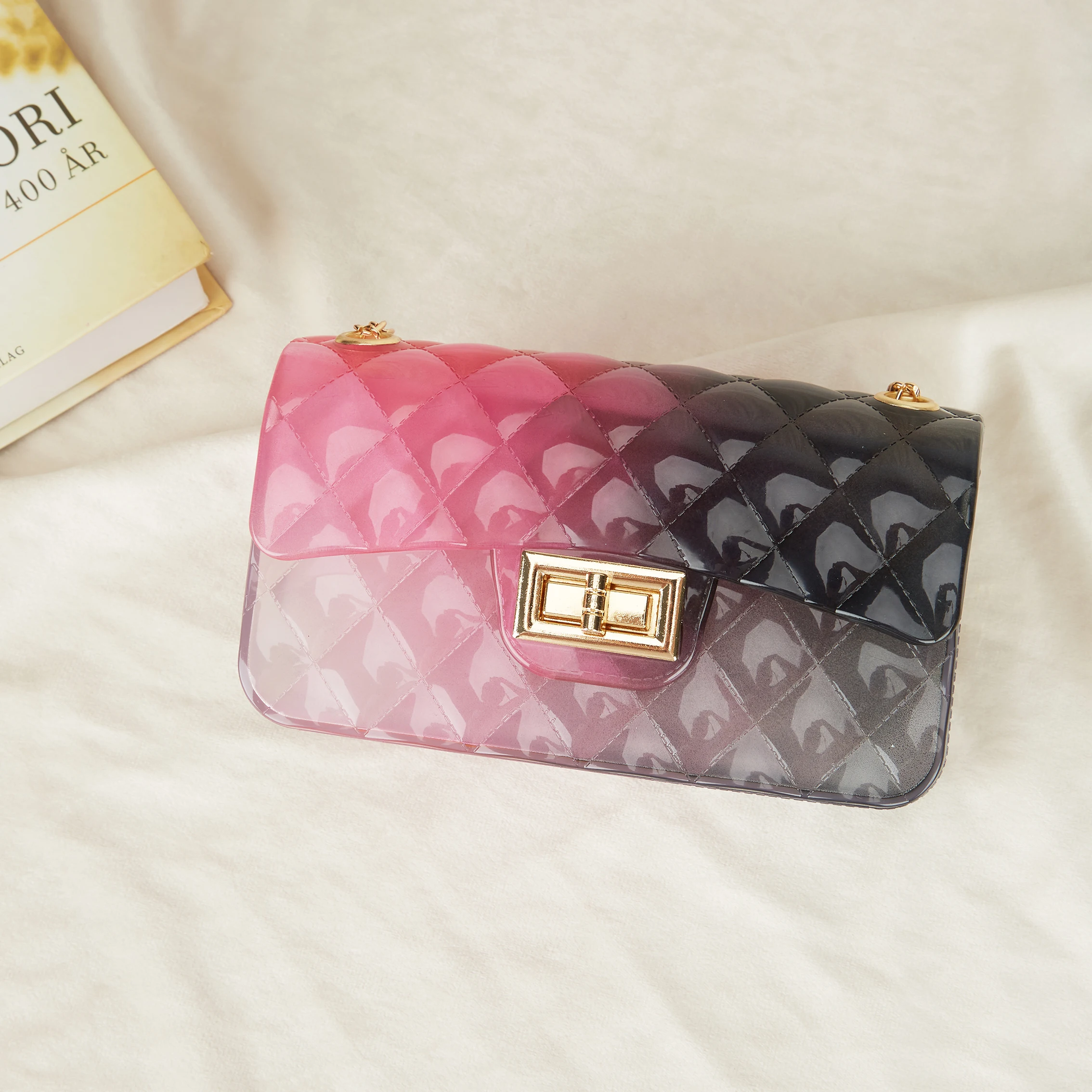 2021 Women Handbags Ladies Clear Pvc transparent Jelly bag purses, Black,green,purple,yellow,red
2021 Women Handbags Ladies Clear Pvc transparent Jelly bag purses, Black,green,purple,yellow,red