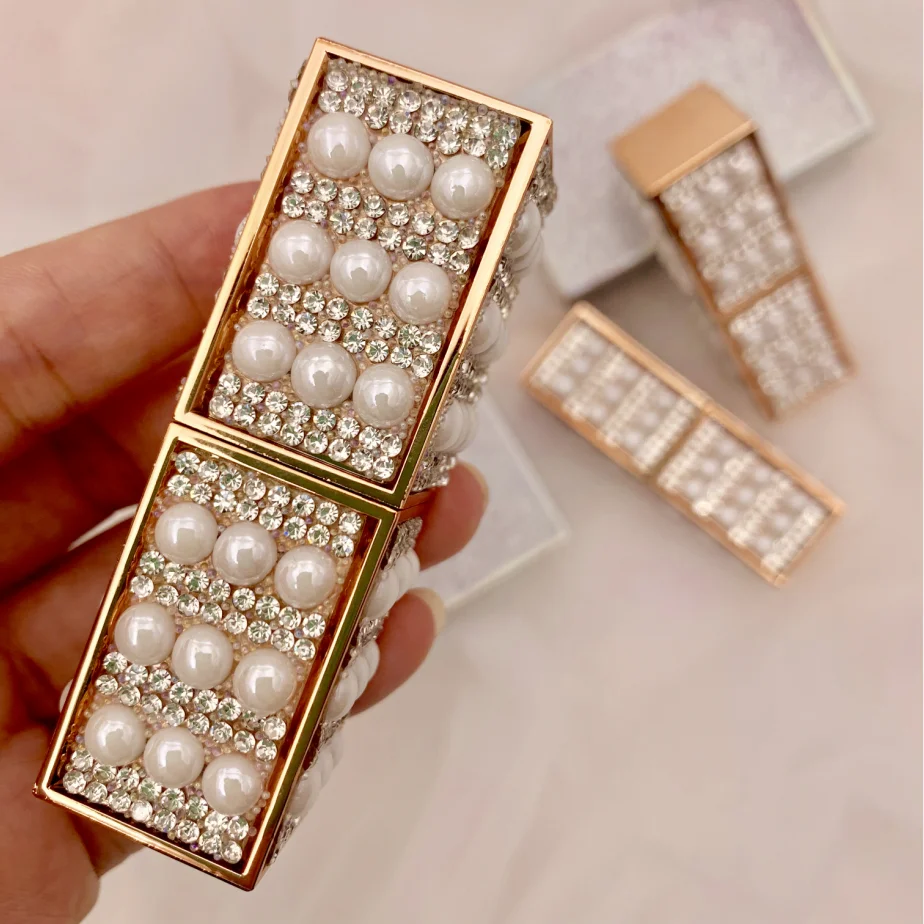 Korean make your own branded lipstick manufacturers natural velvet cream longlasting mate glitter lipstick
Korean make your own branded lipstick manufacturers natural velvet cream longlasting mate glitter lipstick