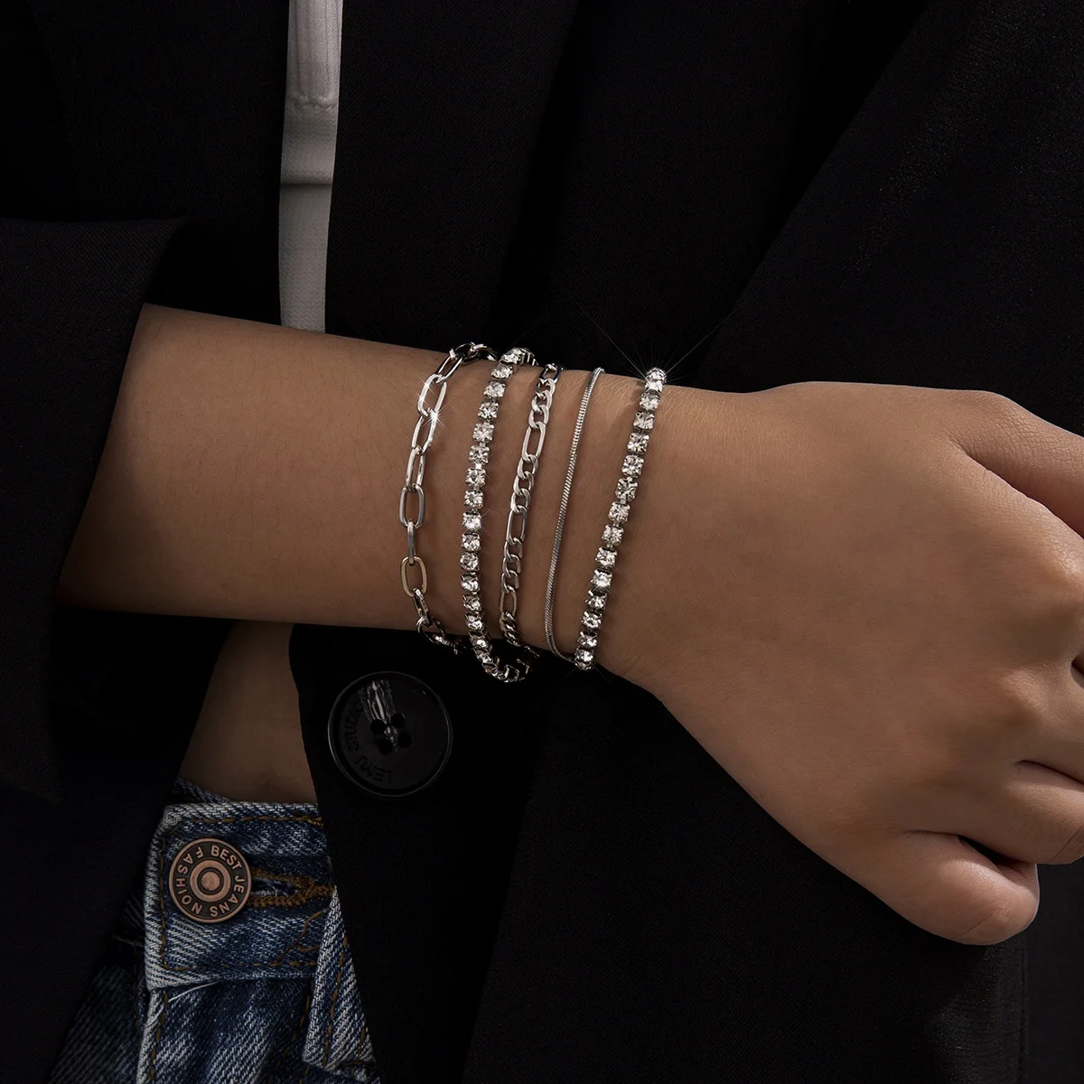 5Pcs/Set Luxury Shiny Rhinestone Gold&Silver Color Bracelets Set Women Men Adjustable Crystal Chunky Link Charm Bracelet, Customized color
5Pcs/Set Luxury Shiny Rhinestone Gold&Silver Color Bracelets Set Women Men Adjustable Crystal Chunky Link Charm Bracelet, Customized color