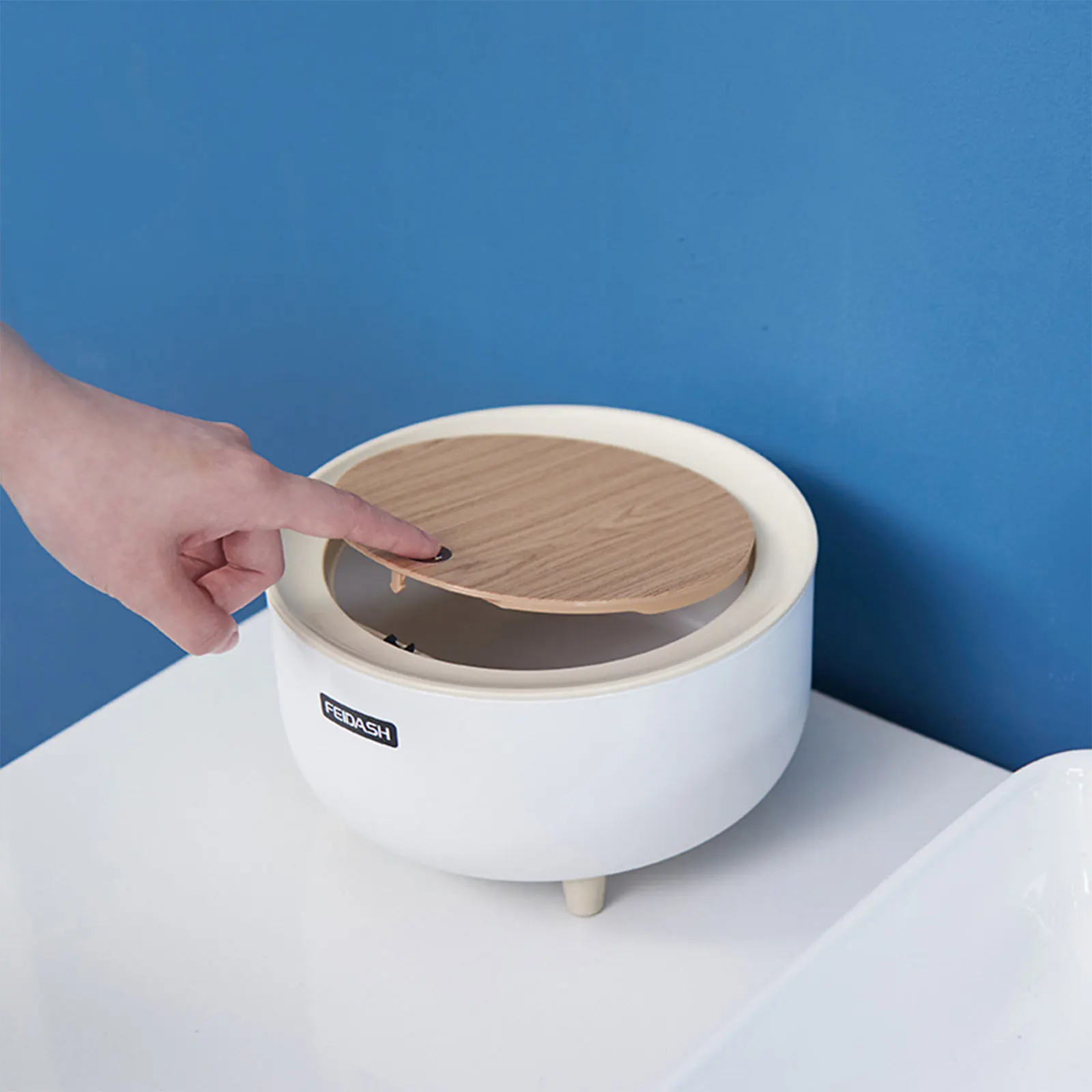High Foot Design Home Car Office Storage Bucket Dustbin Trash Can Mini With Non-slip Mat Press Lid
High Foot Design Home Car Office Storage Bucket Dustbin Trash Can Mini With Non-slip Mat Press Lid