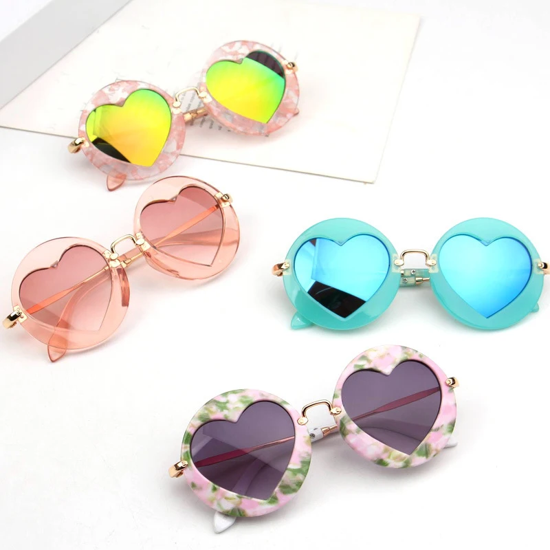 SKYWAY Popular Fashionable Children Sun Glasses Round Frame Heart Shaped Lens Kids Sunglasses
SKYWAY Popular Fashionable Children Sun Glasses Round Frame Heart Shaped Lens Kids Sunglasses