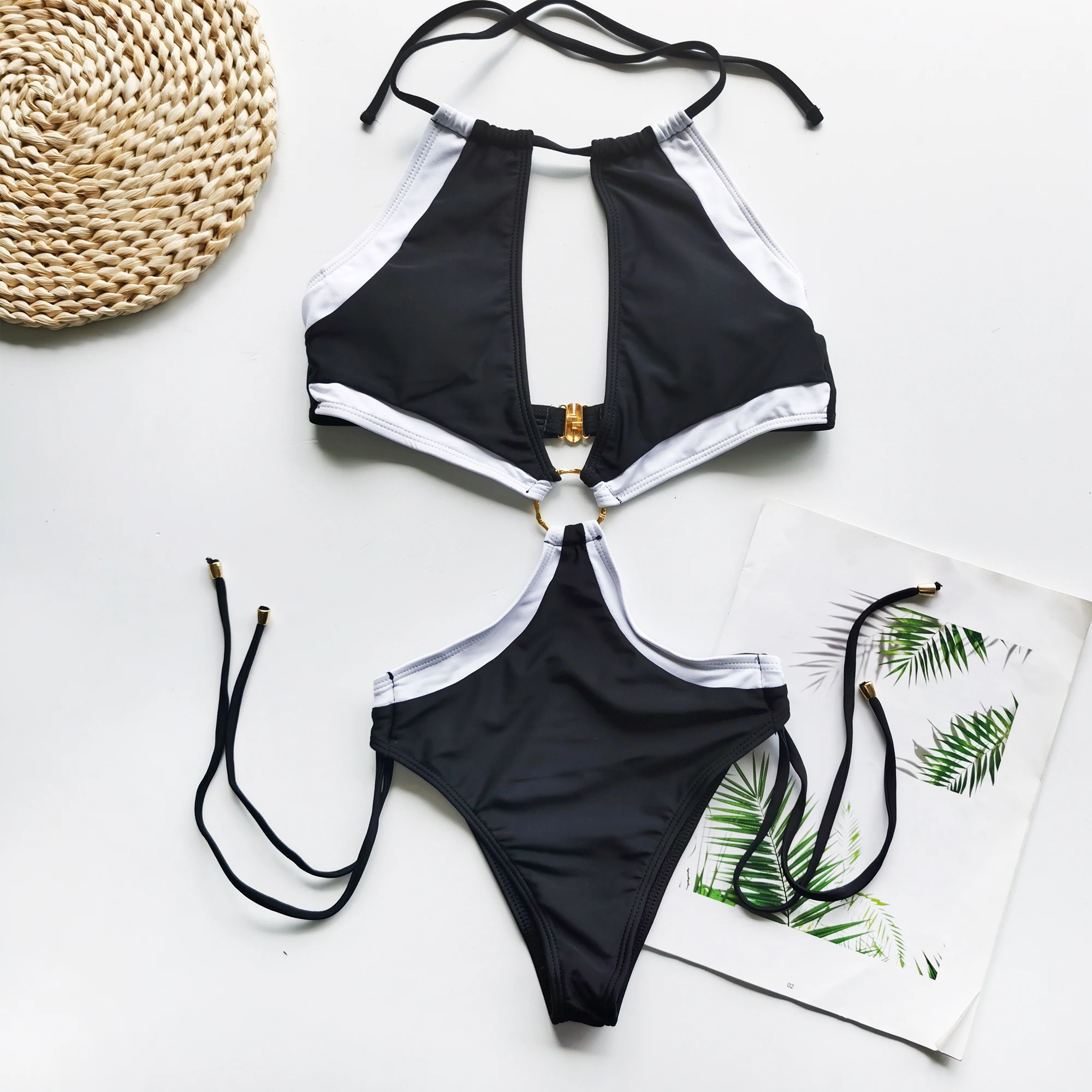 New Leopard Stitching Bikini Model One-piece Swimsuit Buckle Integrated Bikini Sportswear for Women Adults Swimwear & Beachwear, Accept customized
New Leopard Stitching Bikini Model One-piece Swimsuit Buckle Integrated Bikini Sportswear for Women Adults Swimwear & Beachwear, Accept customized