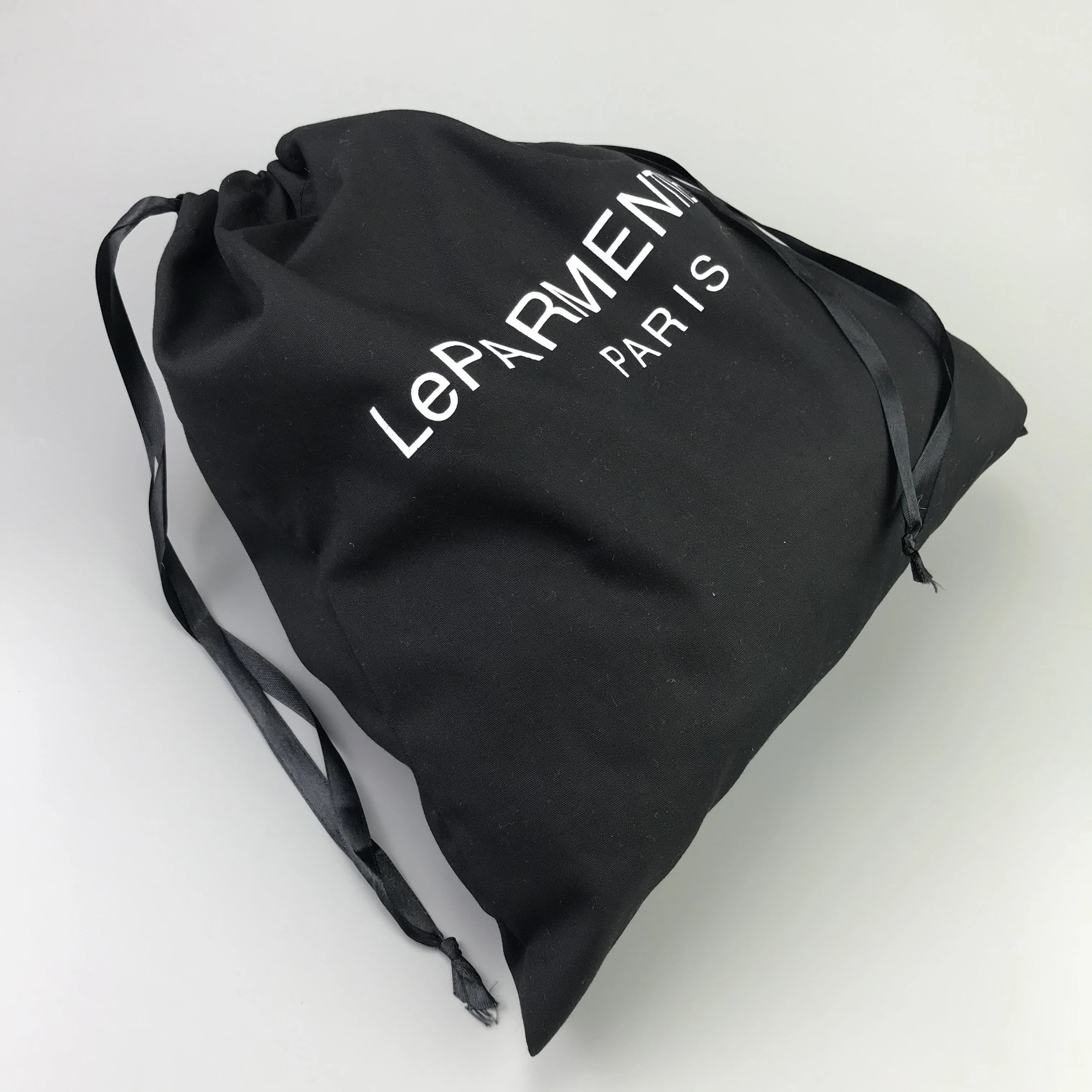 High Quality branded Cotton Dust Bags with Rope for Hats Clothing Hair Handbag Shopping Packaging Drawstring Pouch
High Quality branded Cotton Dust Bags with Rope for Hats Clothing Hair Handbag Shopping Packaging Drawstring Pouch
