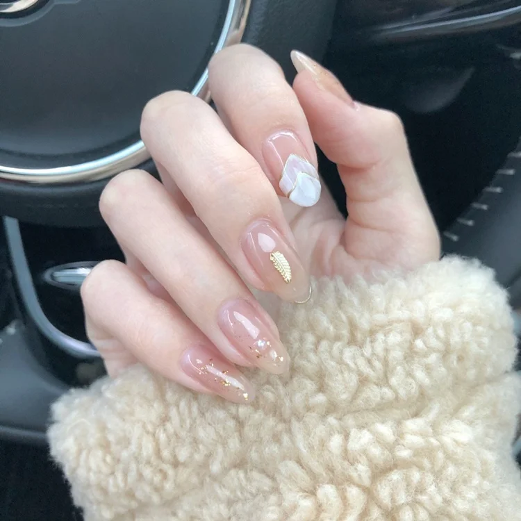 24 Pcs Natural Nontoxic Gold Feather Designer Press on Nail with Glue Nail Box, As pic
24 Pcs Natural Nontoxic Gold Feather Designer Press on Nail with Glue Nail Box, As pic