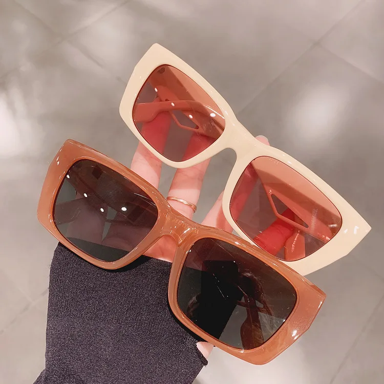 New brand designe shades 2022 thick frame summer sunglasses women luxury fashion cat ear sunglasses ladies 2021
New brand designe shades 2022 thick frame summer sunglasses women luxury fashion cat ear sunglasses ladies 2021