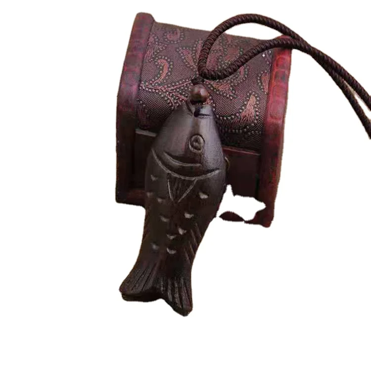 Original hand-carved wooden fish necklace pendant ethnic style retro wooden long sweater chain jewelry pendant
Original hand-carved wooden fish necklace pendant ethnic style retro wooden long sweater chain jewelry pendant