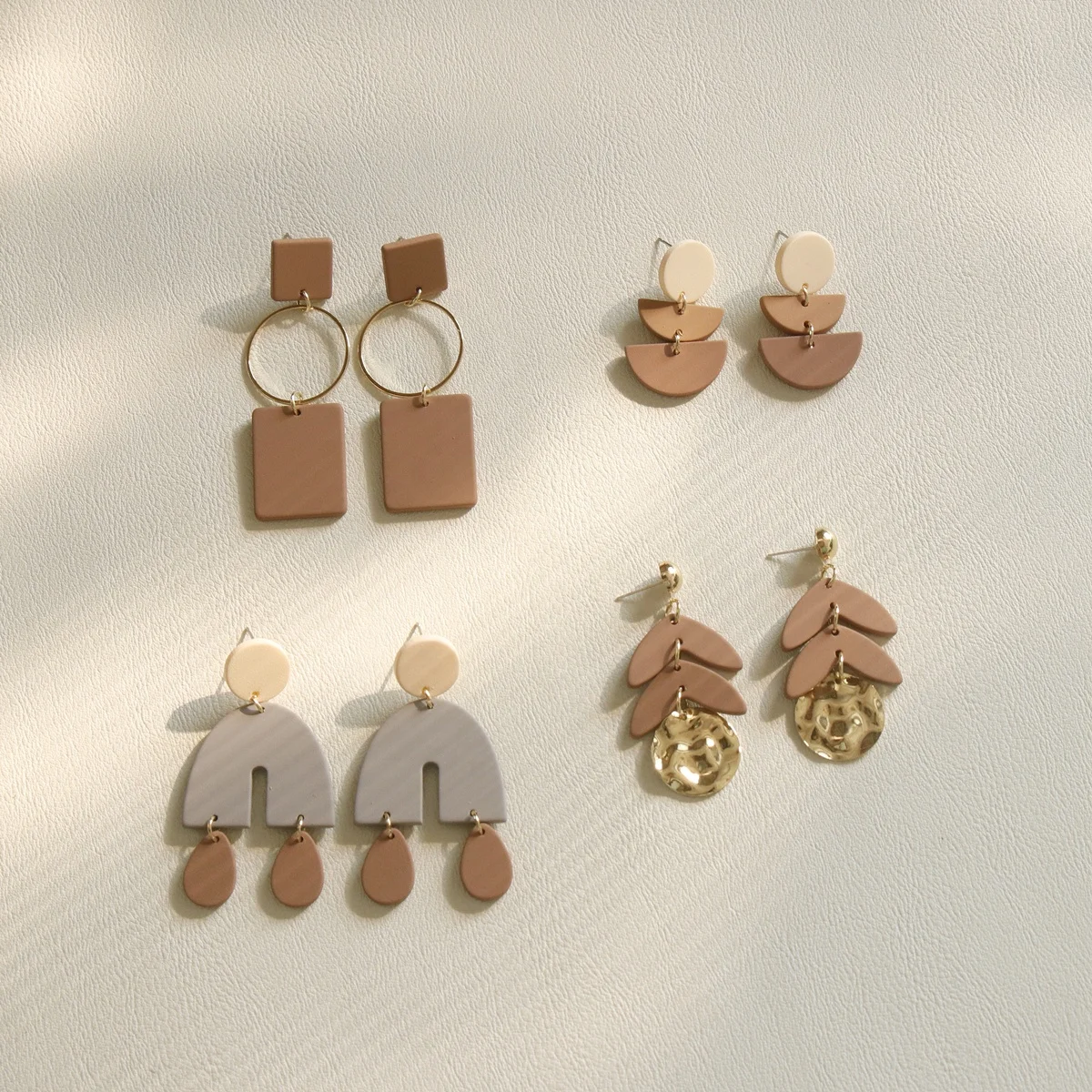 OUYE women alloy acrylic drop earrings wholesale jewelry autumn acetate acrylic stud earrings 2021 acrylic cute earrings, Colorful
OUYE women alloy acrylic drop earrings wholesale jewelry autumn acetate acrylic stud earrings 2021 acrylic cute earrings, Colorful