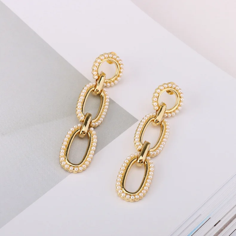 JUHU creative punk link chain alloy drop earrings Jewelry Simple Gold Metal ins punk long chain shape pearl earrings for Women, Gold/silver
JUHU creative punk link chain alloy drop earrings Jewelry Simple Gold Metal ins punk long chain shape pearl earrings for Women, Gold/silver
