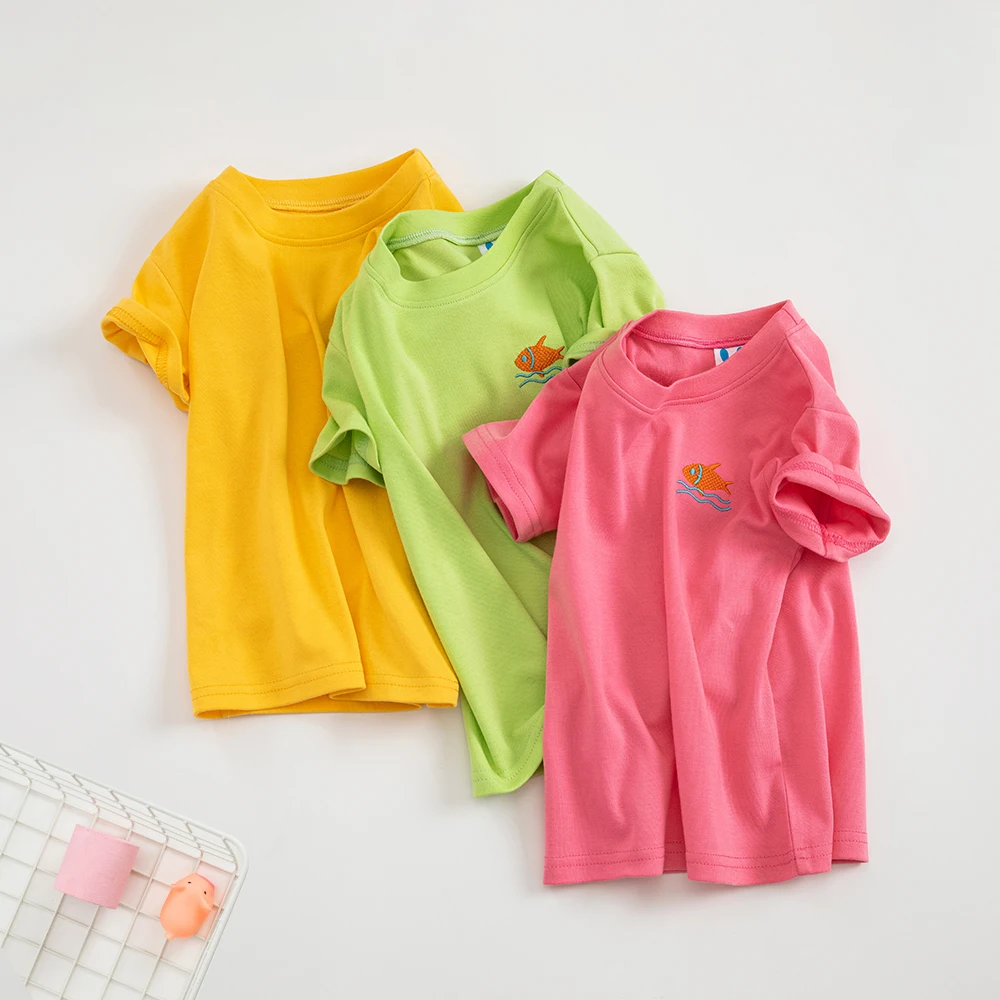 Boys and Girls Cotton short sleeves t shirt , kids clothing Solid Color embroidered logo t shirt
Boys and Girls Cotton short sleeves t shirt , kids clothing Solid Color embroidered logo t shirt