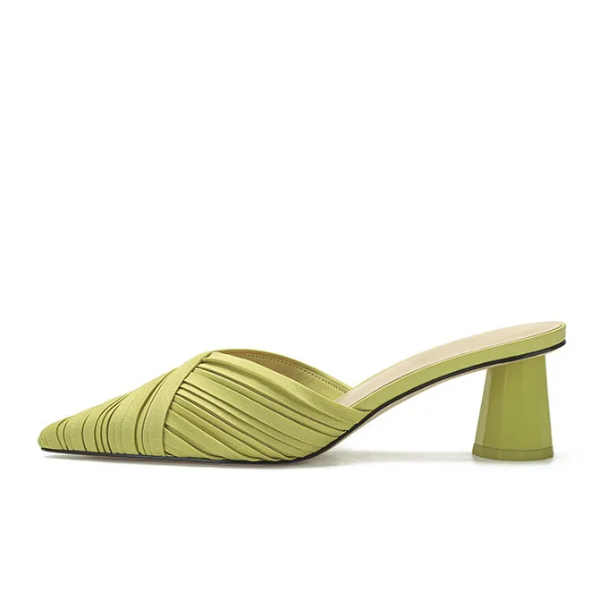 New design formal Women's high heel slippers dress wedding chaussures femmes dew heel shoes Wavy pattern chunky heels for ladies
New design formal Women's high heel slippers dress wedding chaussures femmes dew heel shoes Wavy pattern chunky heels for ladies