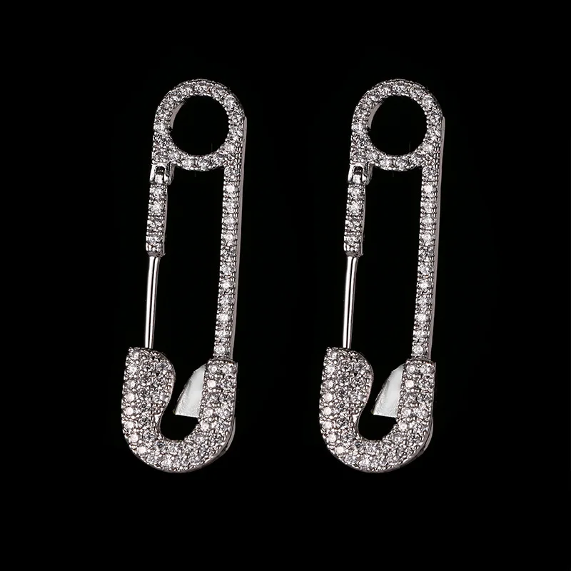 Pin Punk Style Copper Plated Platinum Zircon Silver Pin Earring For Party Girls
Pin Punk Style Copper Plated Platinum Zircon Silver Pin Earring For Party Girls