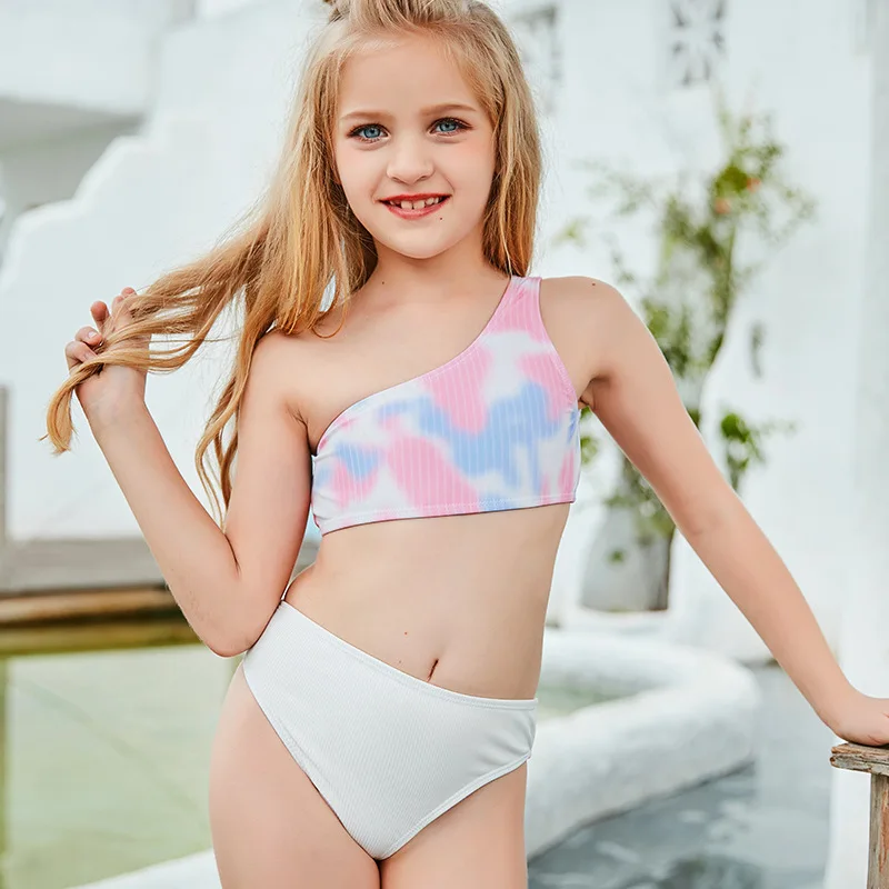 Hot Sell One Shoulder 12 Year Old Cute Girls Kids Swimwear Children High Waist Swimsuit, As the picture
Hot Sell One Shoulder 12 Year Old Cute Girls Kids Swimwear Children High Waist Swimsuit, As the picture