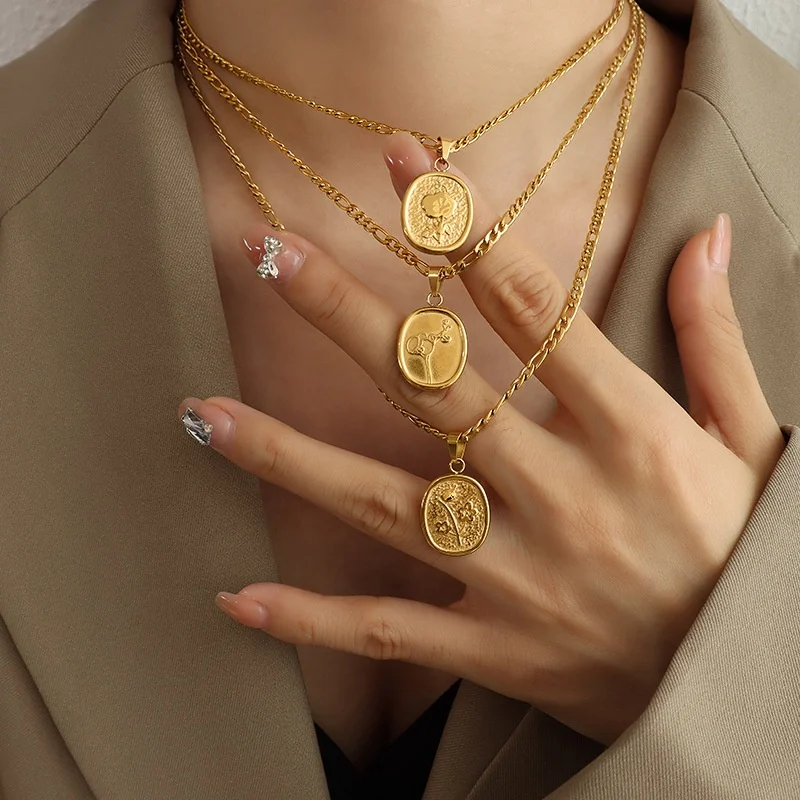 MECYLIFE Vintage Elegant Fashion Women Necklace With Figaro Chain Stainless Steel Dainty Flower Necklace, Gold
MECYLIFE Vintage Elegant Fashion Women Necklace With Figaro Chain Stainless Steel Dainty Flower Necklace, Gold