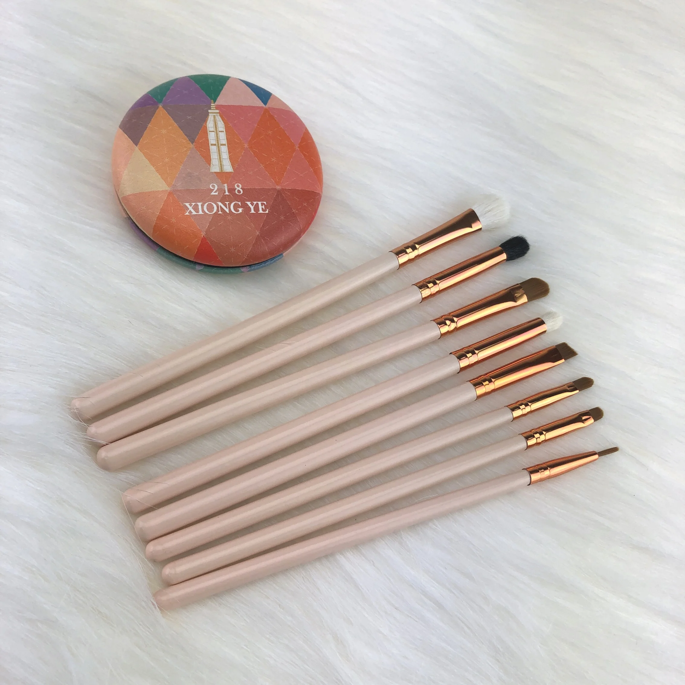 synthetic custom logo vegan private label 7 pcs customized logo kits goat wood handle make up brushes