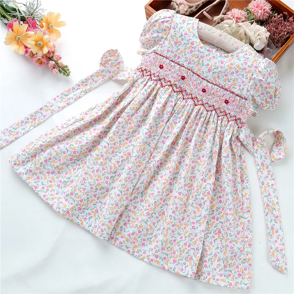 C1365 summer baby kids clothing infant baby girls' dresses smocked embroidery hand made cotton children clothes
C1365 summer baby kids clothing infant baby girls' dresses smocked embroidery hand made cotton children clothes