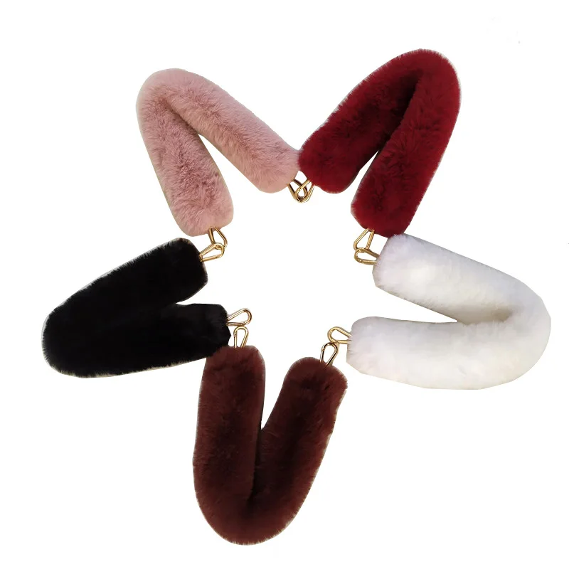 1 pc 45cm Plush Bag Straps Replacement Strap Short Handles Shoulder Handbag Strap Belt Faux Fur Bag Handle Belts Bag Accessories
1 pc 45cm Plush Bag Straps Replacement Strap Short Handles Shoulder Handbag Strap Belt Faux Fur Bag Handle Belts Bag Accessories