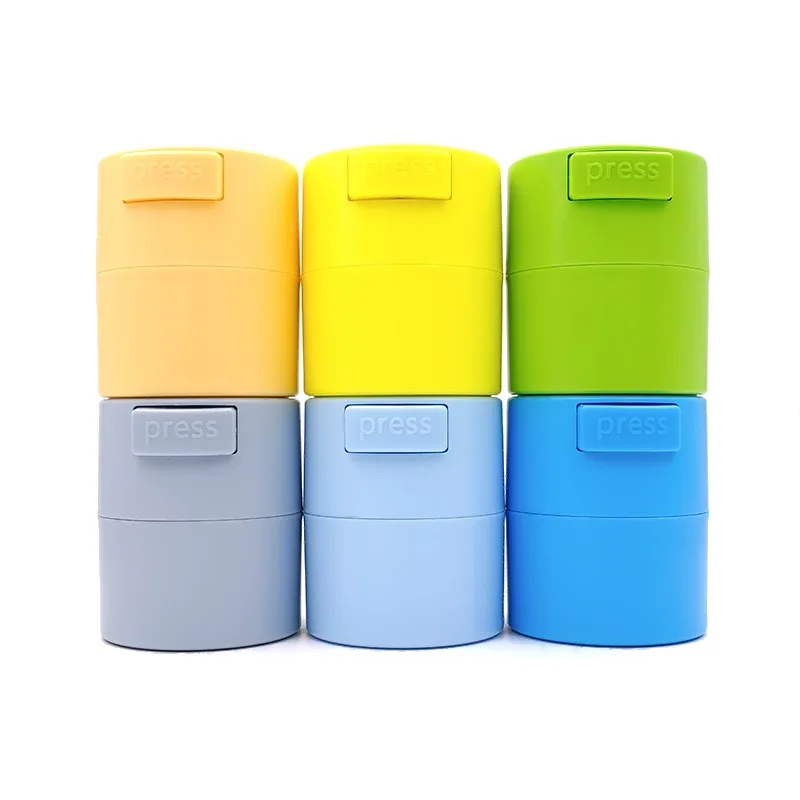 New Eco-friendly Private Label Eyelash Glue Storage Tank Matte Glue Storage Tank Activated Carbon Eyelash Glue Storage Tank, Pink/black/white
New Eco-friendly Private Label Eyelash Glue Storage Tank Matte Glue Storage Tank Activated Carbon Eyelash Glue Storage Tank, Pink/black/white