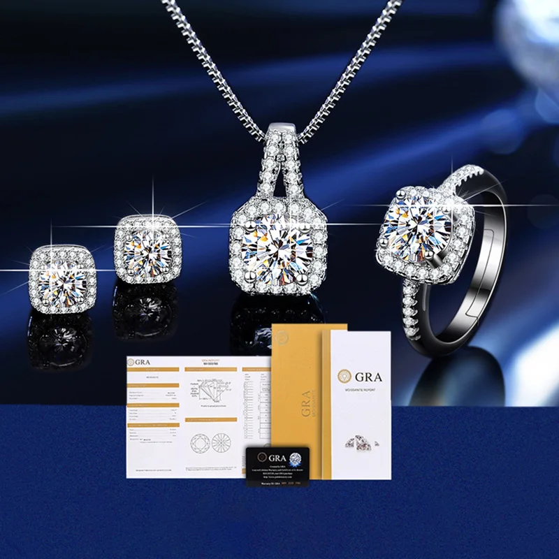 Hot Sale S925 Sterling Silver Moissanite Square Bag Three Piece Ring Stud Necklace Women Jewelry Set
Hot Sale S925 Sterling Silver Moissanite Square Bag Three Piece Ring Stud Necklace Women Jewelry Set