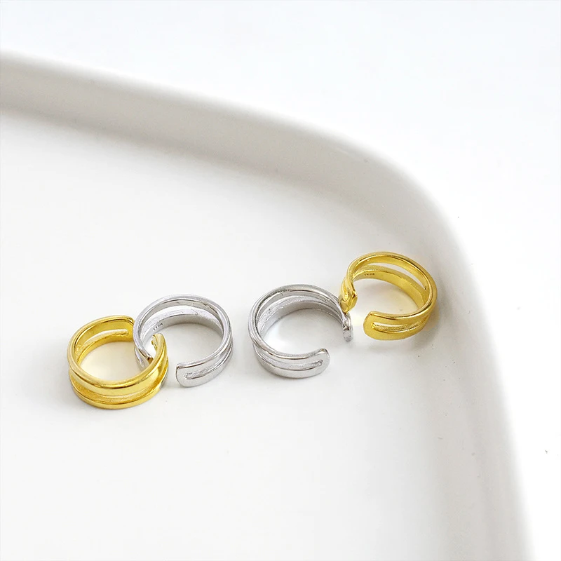 JUHU simple double-layer light ear clip S925 sterling silver earrings personalized women's ear cuff clip trend earring jewelry, Gold/silver 
JUHU simple double-layer light ear clip S925 sterling silver earrings personalized women's ear cuff clip trend earring jewelry, Gold/silver