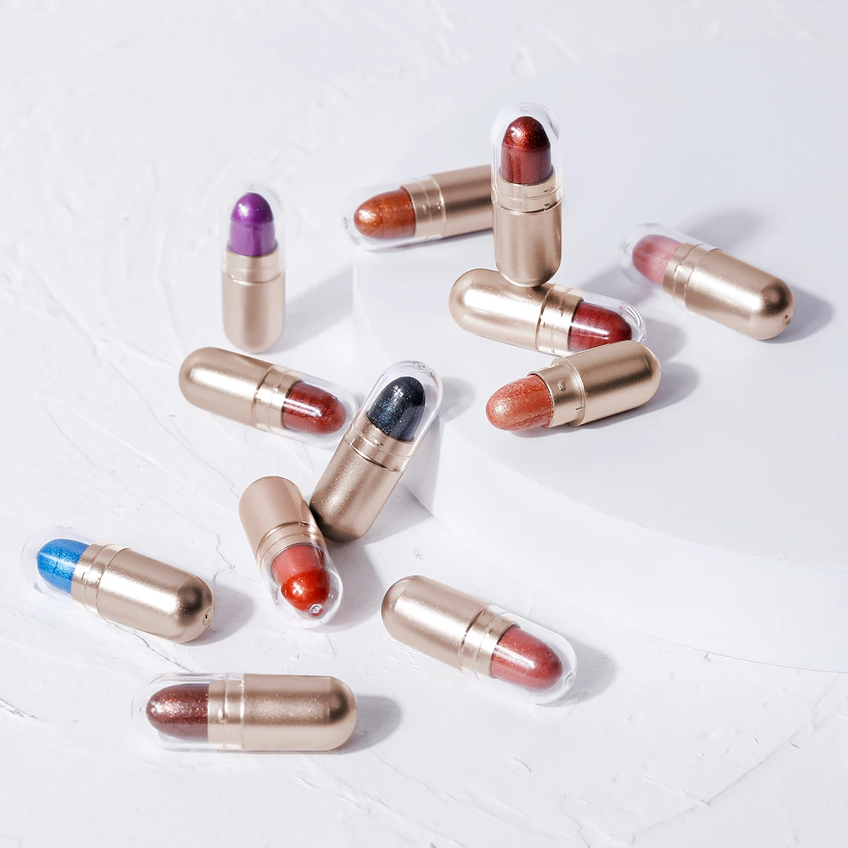 Dropshipping 12 color shimmering cosmetics Pearlescent sequin capsule eye shadow waterproof easy to color
Dropshipping 12 color shimmering cosmetics Pearlescent sequin capsule eye shadow waterproof easy to color