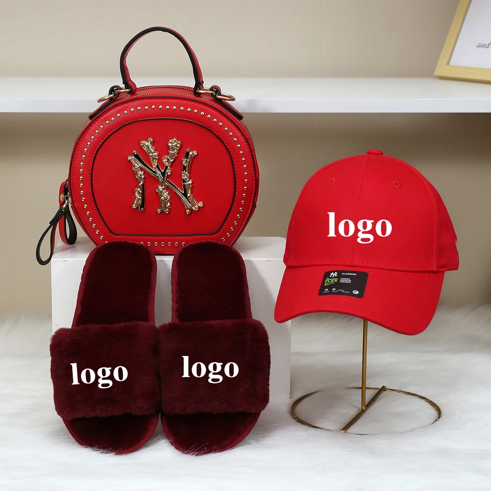 Luxury designer fur slippers purses and hats fashion hand bags women fur ny slipper sets, Customized color
Luxury designer fur slippers purses and hats fashion hand bags women fur ny slipper sets, Customized color