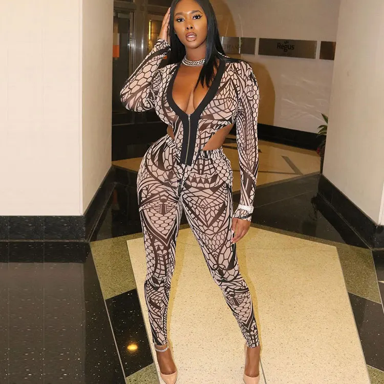FS3669A New V-neck chest open zipper bodysuit and pants sexy women mesh two pieces street outfits
FS3669A New V-neck chest open zipper bodysuit and pants sexy women mesh two pieces street outfits