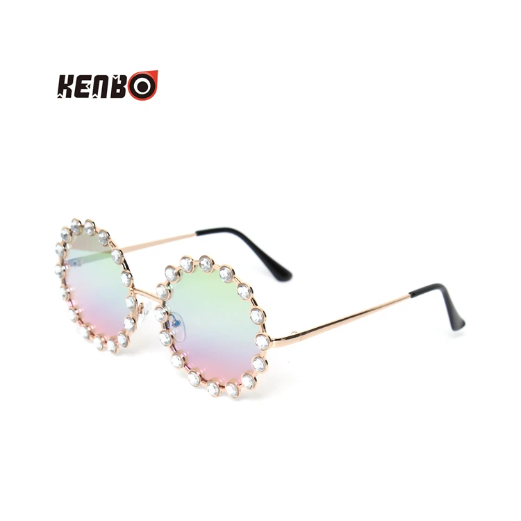Kenbo Eyewear 2020 Fashion Round Metal Frame Sunglasses Luxury Diamond Frame Clear Sunglasses For Women
Kenbo Eyewear 2020 Fashion Round Metal Frame Sunglasses Luxury Diamond Frame Clear Sunglasses For Women