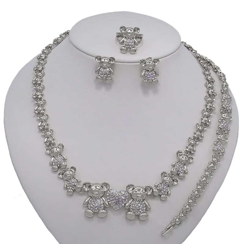 Hot Sale Jewelry Set Beautiful Silver Color Bear Necklace Bracelet Earring Ring Set American Lady Christmas Gift Zircon Set
Hot Sale Jewelry Set Beautiful Silver Color Bear Necklace Bracelet Earring Ring Set American Lady Christmas Gift Zircon Set