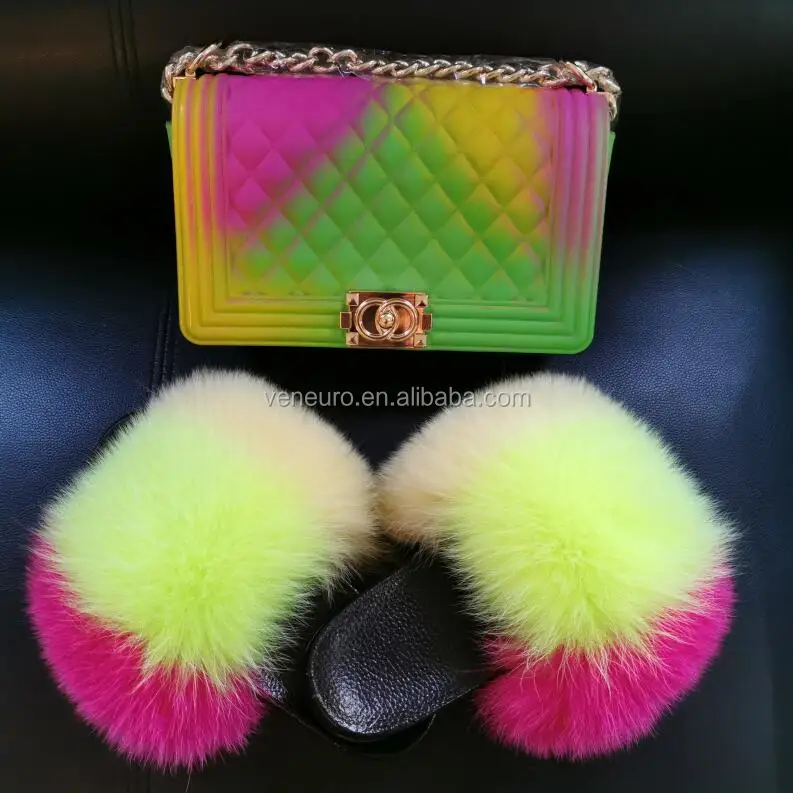 2021 Women handbags Parent-child outfit match real fox fur slides fur shoes kids purses handbag purse for girls, Customized color
2021 Women handbags Parent-child outfit match real fox fur slides fur shoes kids purses handbag purse for girls, Customized color