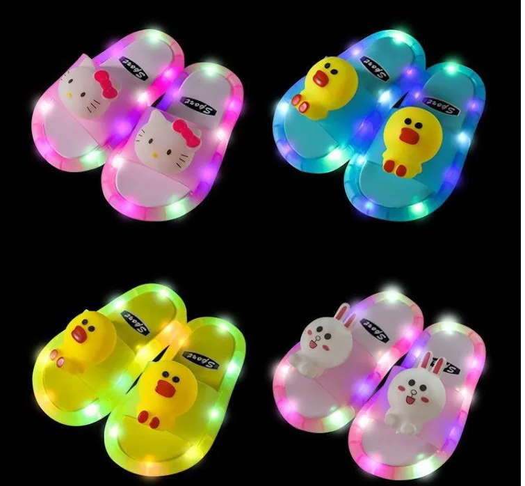 New Children Lovely Cartoon LED Slippers Baby Boys Girls Indoor Home Bathroom Light Up Slipper Fashion Summer Soft Sole Slipper
New Children Lovely Cartoon LED Slippers Baby Boys Girls Indoor Home Bathroom Light Up Slipper Fashion Summer Soft Sole Slipper
