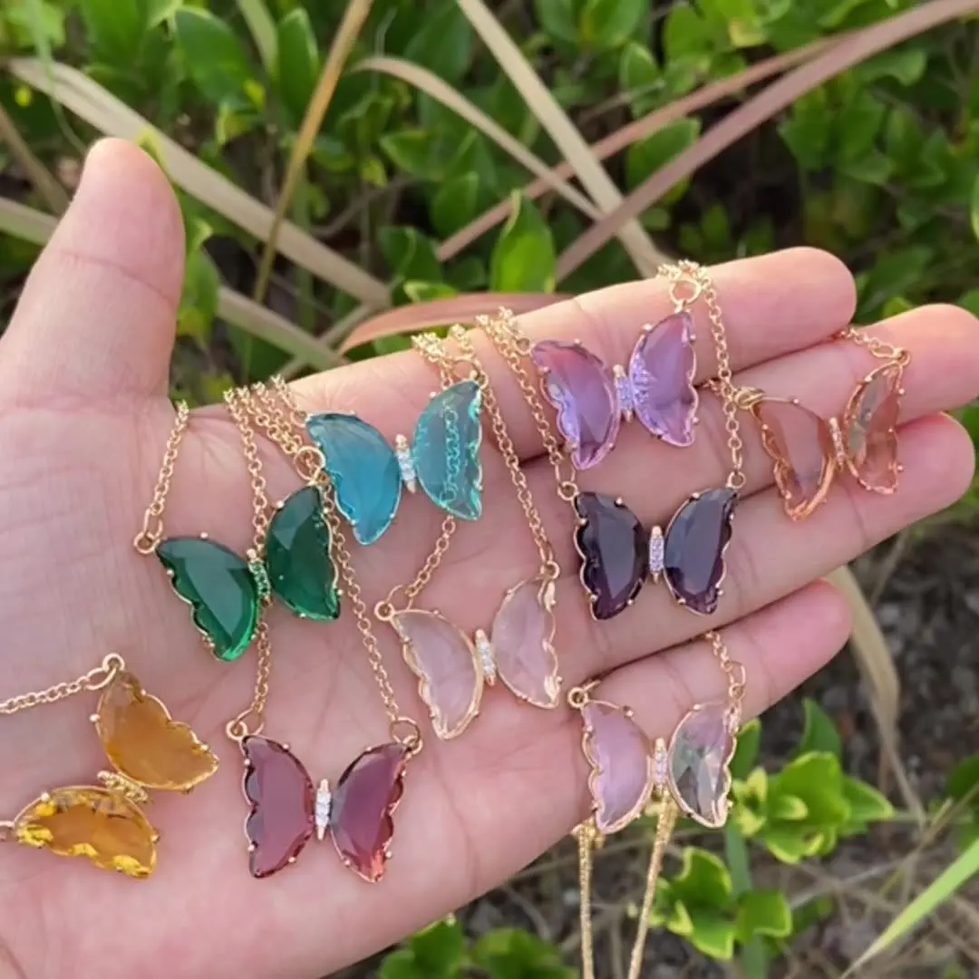 Hot Selling Colorful Butterfly Choker Necklace Trendy Sparkly Glass Butterfly Clavicle Necklace 
Hot Selling Colorful Butterfly Choker Necklace Trendy Sparkly Glass Butterfly Clavicle Necklace