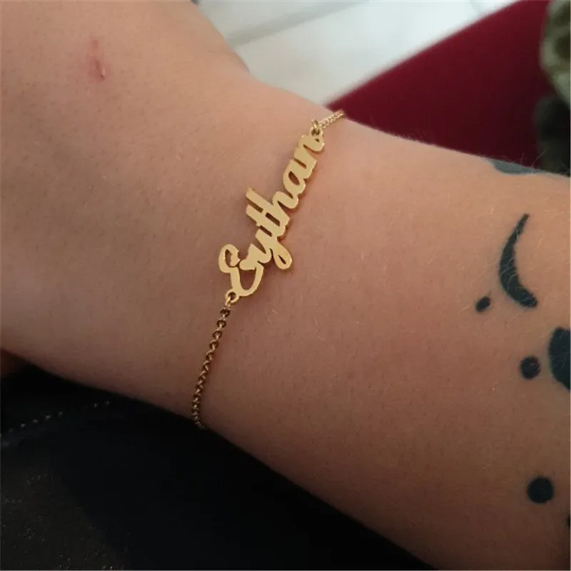 Fashion Stainless Steel Name Family Bracelets With Mommy Letter Adjustable Gold Bracelets Simple Kids Gift
Fashion Stainless Steel Name Family Bracelets With Mommy Letter Adjustable Gold Bracelets Simple Kids Gift