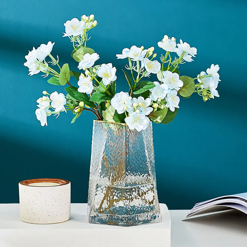 Triangle Mouth Hammer Pattern Flower Glass Vase Home Decor Accessories Modern Nordic DecorHome Jarrones Decorativos Moderno
Triangle Mouth Hammer Pattern Flower Glass Vase Home Decor Accessories Modern Nordic DecorHome Jarrones Decorativos Moderno
