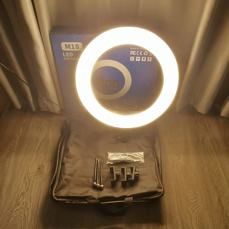 M18 45cm 18inch Photography and Makeup Led Circle Ring Light With 2.1m triangle bracket
M18 45cm 18inch Photography and Makeup Led Circle Ring Light With 2.1m triangle bracket