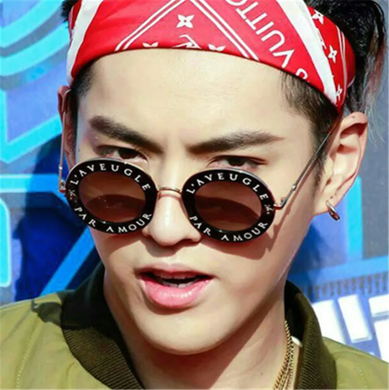Latest model multiple colour round metal frame sunglasses uv400 optical properties, Custom colors
Latest model multiple colour round metal frame sunglasses uv400 optical properties, Custom colors