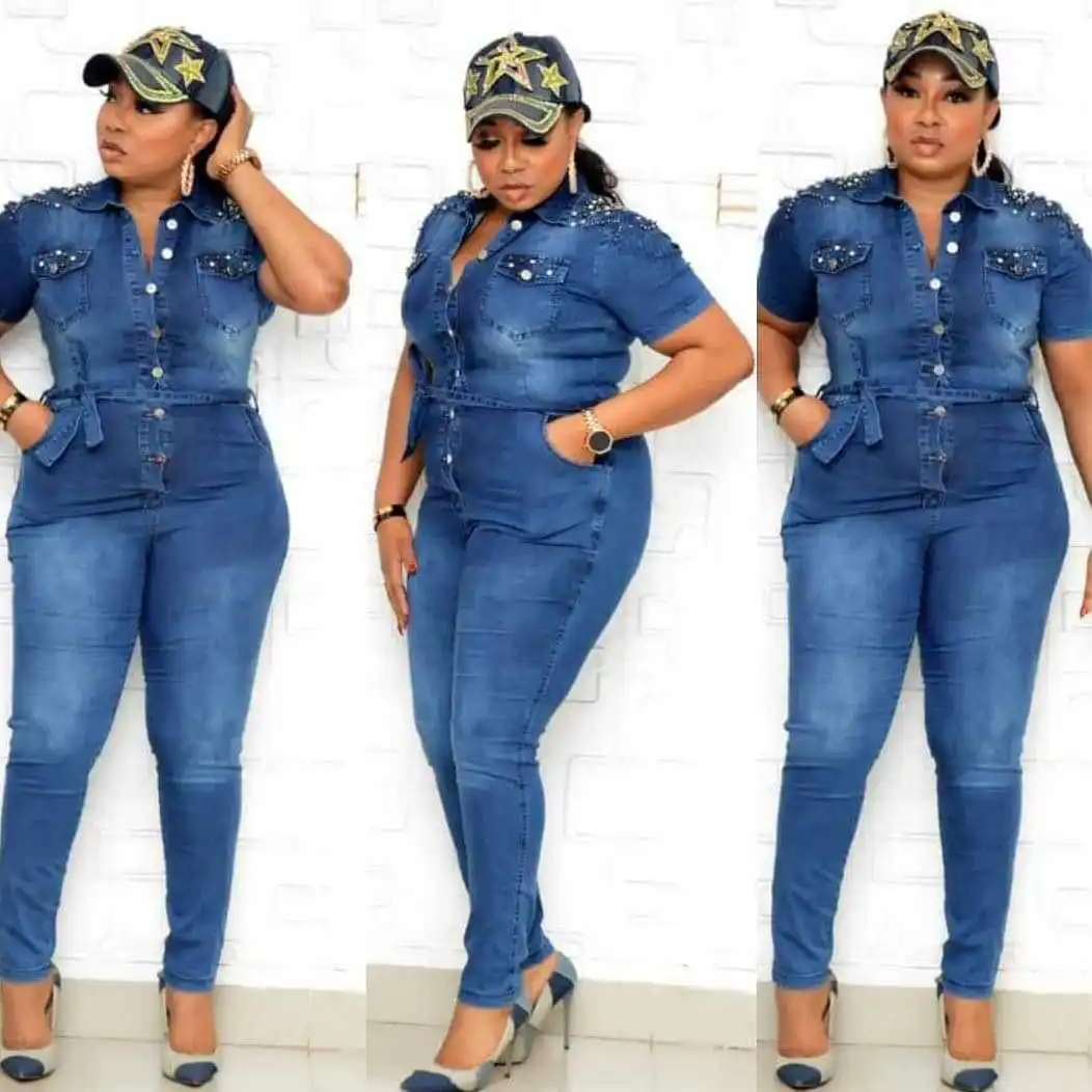 Latest Design Turn-down Collar Solid Color Button Bodycon Jeans Women Trendy Style Sexy Beaded Women Denim Jumpsuit
Latest Design Turn-down Collar Solid Color Button Bodycon Jeans Women Trendy Style Sexy Beaded Women Denim Jumpsuit