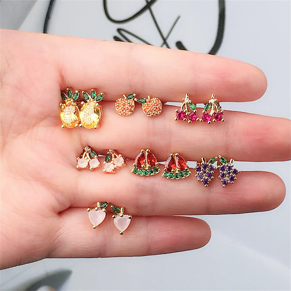 Sweet and Lovely Fruit Earrings 18K Gold Plated Cubic Zirconia Stud Earrings Women 2021 New Female Earrings Jewelry, Gold color earring
Sweet and Lovely Fruit Earrings 18K Gold Plated Cubic Zirconia Stud Earrings Women 2021 New Female Earrings Jewelry, Gold color earring