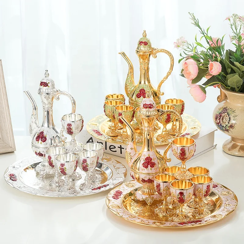 European Style Russian Retro Wine Set Home Wedding Coffee & Tea Set Metal Flagon Tray Wine Gift Set
European Style Russian Retro Wine Set Home Wedding Coffee & Tea Set Metal Flagon Tray Wine Gift Set